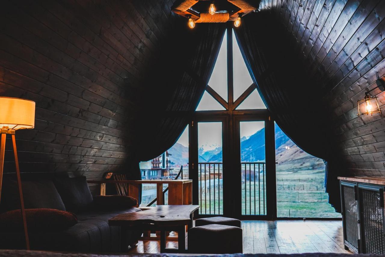 Cottage Garshemo Kazbegi Eksteriør billede