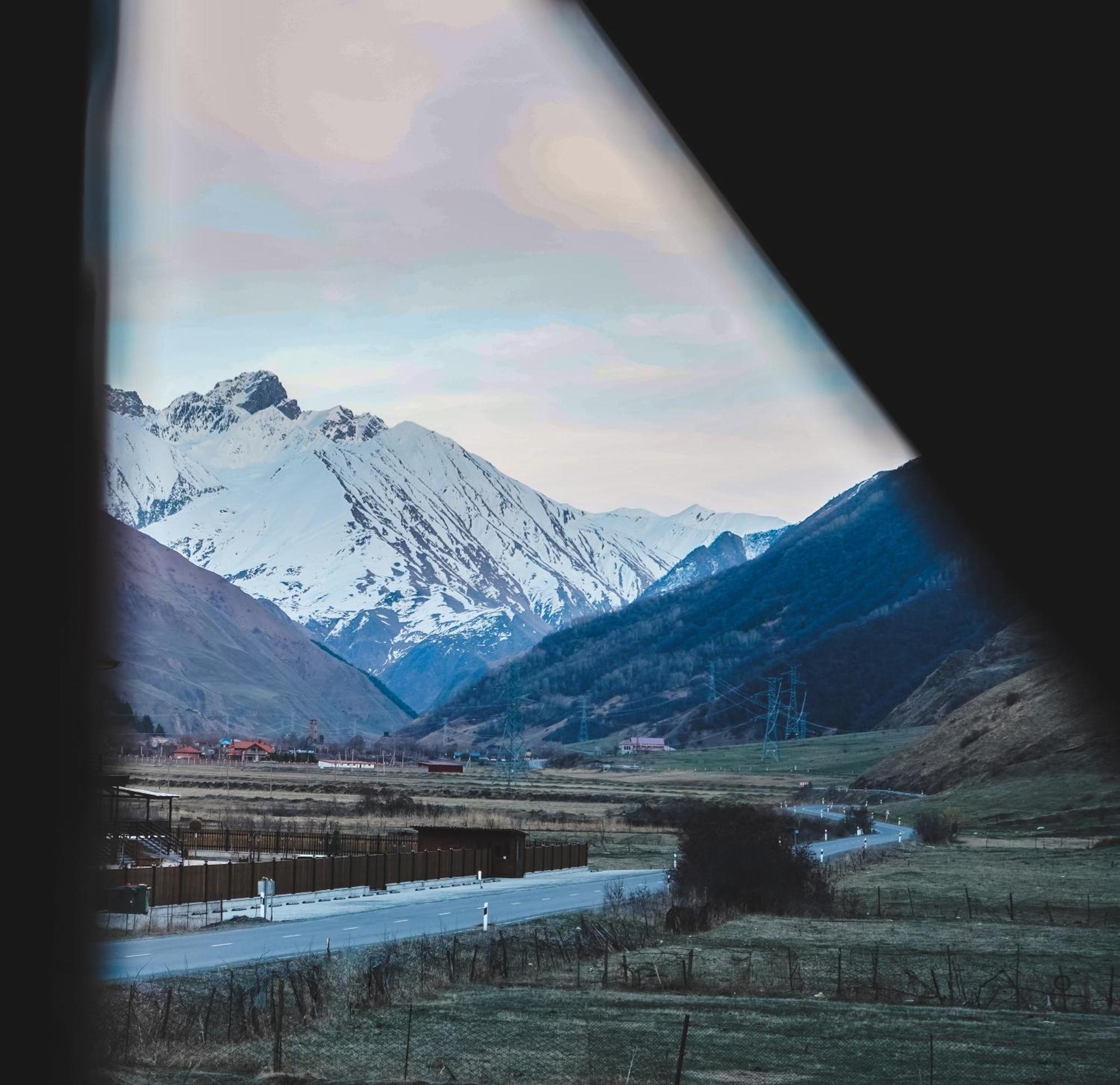 Cottage Garshemo Kazbegi Eksteriør billede